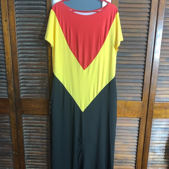 Oversized Maxi Dress - Picture 3 of 3